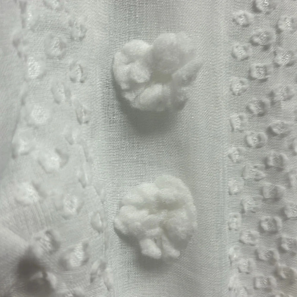 NWT Bluivy Shorts Romper Textured Flower PomPoms Babydoll Lined Bridal Medium - Picture 4 of 9